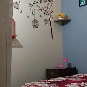  Hotel Lucky Tourist Home