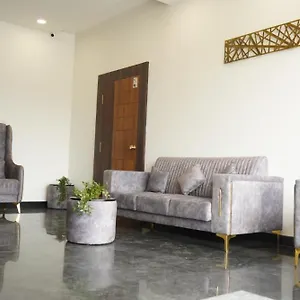  Inn Quince Elite